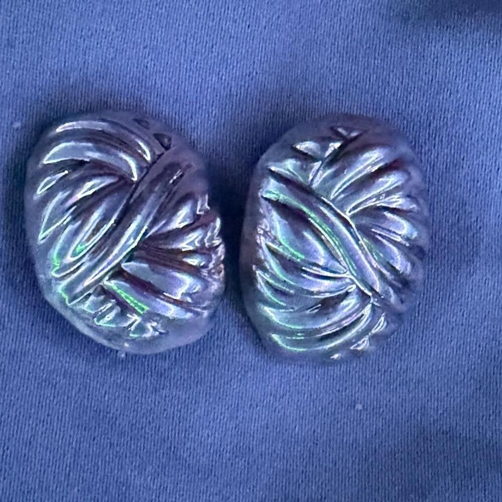 Vintage Mexican 925 Sterling Silver Modernist Ribbed Swirl Dome Clip-on Earrings